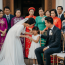 Bé gái ăn xin tới cổng rạp cưới xin bánh bị cô dâu mắng té tát, nhưng vừa quay đi thì chú rể kéo tay giữ lại và tuyên bố thân phận của đứa trẻ khiến cả nhà gái bỏ về trong im lặng