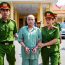 Sư Cȏ Bị Bắt Vì Mang Thai Trong Chùa – 3 Năm Sau Đứa Trẻ Đọc Một Câu Kinh Khiến Cả Phiên Toà Sững Sờ