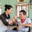 Tôi là vợ lẽ, vừa kết hôn 1 tháng thì anh nhà phát hiện bị UT gan giai đoạn cuối. Biết trước chẳng còn sống được lâu nên anh đã chia hết tài sản, tôi chính là người được thừa kế toàn bộ tài khoản tiết kiệm 30 tỷ của anh còn các con ru-ột chỉ được vài bộ nữ trang bằng bạc của mẹ quá cố để lại. Sau 49 ngày của anh, tôi mới ra ngân hàng tất toán sổ tiết kiệm thì ngớ người khi nghe nhân viên thông báo…