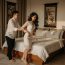 Đi công tác 1 tháng, vừa về tới nhà, chồng liền giục em rối rít: Về phòng thôi, nhớ vợ lắm rồi…ai ngờ lại là bi kịch…