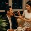 Rồi cô nháy mắt, thêm một câu khiến tôi sững sờ: “Chị cứ yên tâm, đợi em làm bà chủ rồi, sẽ tăng lương cho chị.”
