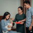 Cưới nhau gần chục năm mới có được đứa con gái vì chồng hiếm muộn, nào ngờ đến ngày đầy tháng, mẹ chồng ném cho 500 triệu