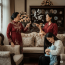 Con gái lấy chồng thành phố, vừa mới sinh chưa được đầy tháng, mẹ đẻ ở quê phải bán hết cả đàn lợn với gà qué được vài đồng…