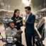 Người đàn ông chạy xe ôm nhặt được chiếc nhẫn cưới cũ dưới mương, đem trả lại cho đôi vợ chồng trẻ thì bị họ đòi ‘bồi thường’ thêm 2 chỉ vàng