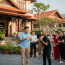 Cho hàng xóm vay tiền làm nhà, 35 năm sau con trai anh ấy mới đến gõ cửa nhà tôi trả nợ