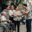 “Sống trên đời, không cần giàu có, nhưng phải có lòng, lòng người là ngọn lửa sưởi ấm cả những ngày lạnh nhất”