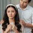 Sâu thẳm trong lòng, tôi biết rằng câu chuyện này chỉ mới bắt đầu, và bí mật đằng sau chiếc điện thoại ấy sẽ dẫn chúng tôi vào một cơn bão lớn hơn
