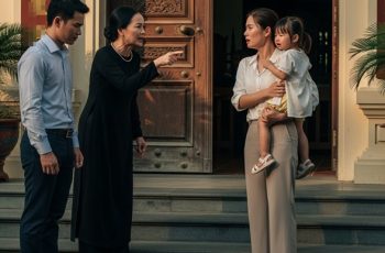 Ra khỏi tòa mẹ chồng cũ chỉ thẳng mặt bảo:”Kể từ nay, mẹ con cô sống chết gì nhà tôi cũng không quan tâm nữa”