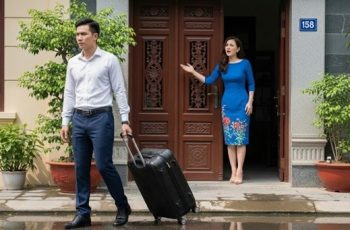 Kiếm 50 triệu/tháng vẫn không dám gửi cho bố mẹ 1 đồng mà dành hết lo cho vợ con, nhưng tôi quyết ly hôn vì câu nói lạnh lùng của vợ lúc mẹ chồng ốm cấp cứu…