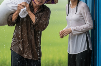 35 tuổi chưa có chồng, một lần cho ông cụ ăn mày vào lán mình trú mưa thì bất ngờ nhận được…