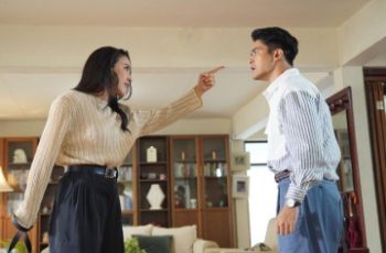 Phát hiện chồng ngoại tình, tôi âm thầm gom góp bằng chứng, tôi muốn anh ta ra đi trong tay trắng, không được hưởng bất cứ lợi gì. Thế nhưng trong quá trình gom góp chứng cứ, tôi lại phát hiện ra một tin rất là động trời… Phát hiện chồng ngoại tình, tôi âm thầm gom góp bằng chứng, tôi muốn anh ta ra đi trong tay trắng, không được hưởng bất cứ lợi gì. Thế nhưng trong quá trình gom góp chứng cứ, tôi lại phát hiện ra một tin rất là động trời…