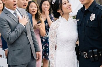 Nghe tin vợ cũ tái hôn với anh bảo vệ cũ của công ty mình, tôi cười đến suýt tắc thở rồi đưa vợ là con gái giám đốc đến đám cưới để ‘lên mặt’, nào ngờ đến nơi, biết thân phận thật của chú rể mà tôi chết lặng bàng hoàng Nghe tin vợ cũ tái hôn với anh bảo vệ cũ của công ty mình, tôi cười đến suýt tắc thở rồi đưa vợ là con gái giám đốc đến đám cưới để ‘lên mặt’, nào ngờ đến nơi, biết thân phận thật của chú rể mà tôi chết lặng bàng hoàng