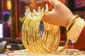 Cú lao dốc lần hai của giá vàng, thị trường bước vào giai đoạn khó lường Cú lao dốc lần hai của giá vàng, thị trường bước vào giai đoạn khó lường