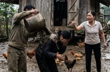 “Cứ hưởng thụ đi em yêu. Từ mai, căn nhà này sẽ hoàn toàn thuộc về chúng ta. “Cứ hưởng thụ đi em yêu. Từ mai, căn nhà này sẽ hoàn toàn thuộc về chúng ta.